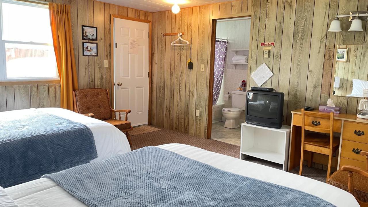 Rachel'S Motel And Cottages Surrey ภายนอก รูปภาพ